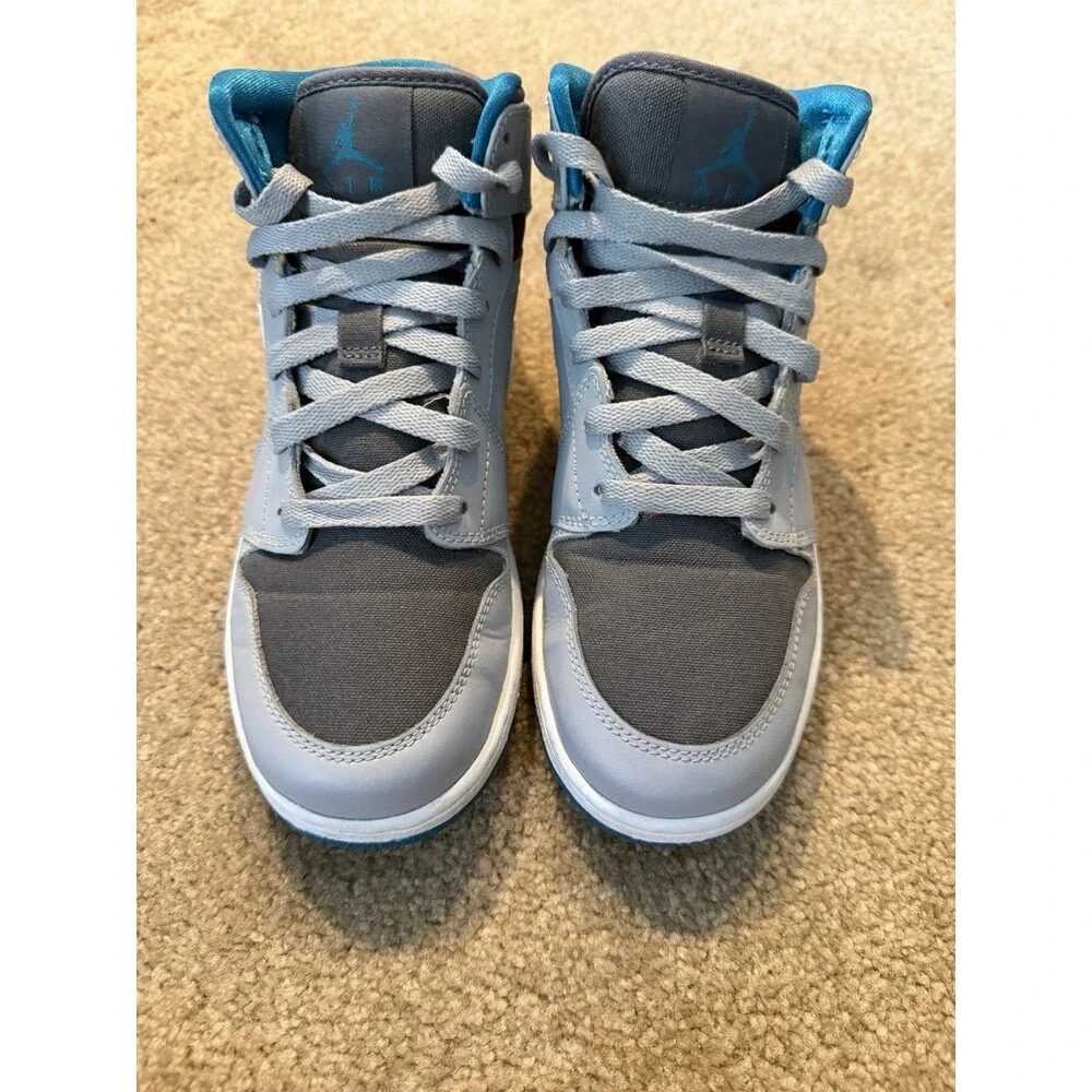Grade School Jordan 1 Mid Wolf Grey Tropical Teal Style 554725-027 Size 5.5Y
